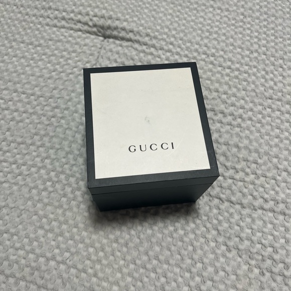 GUCCI Grip Chronograph 157.2 Men's Watch - Picture 9 of 9